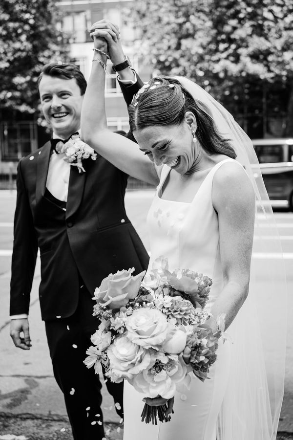 Beautiful black and white photo of bride and groom by Sophie Lake Photography