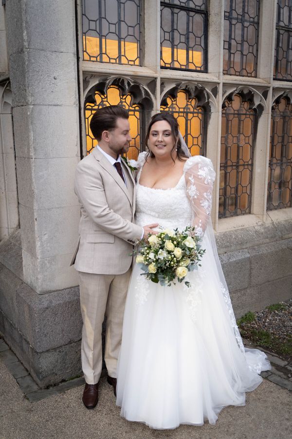 Bride and groom at Norwich Castle - by Magpie Magpie Photography