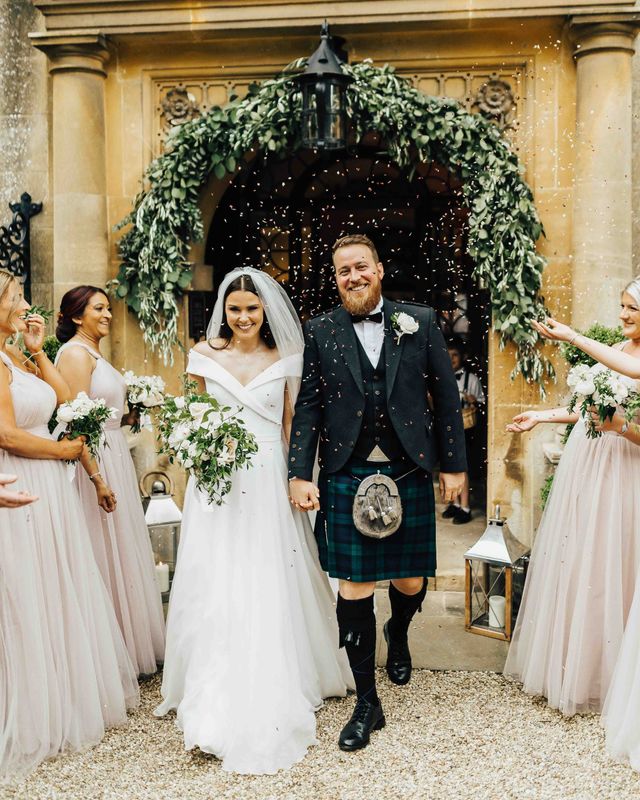 Intimate Foxhill Manor wedding with pink TH&TH bridesmaid dresses planned by The Stars Inside and captured by Rebecca Carpenter Photography