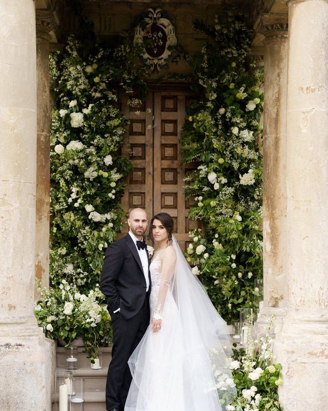 Classic Wedding Elmore Court By Jasmine Jade Photography
