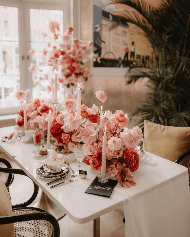 Peach Wedding Flowers