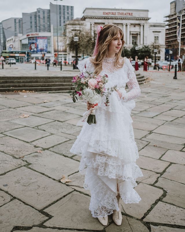 Vintage Lace Wedding Dress