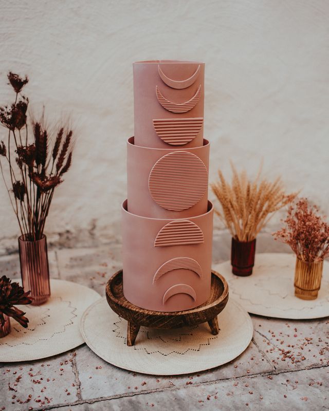 Moon Wedding Cake 1