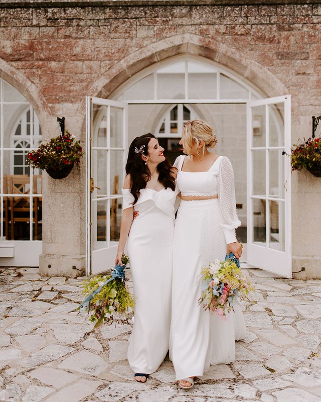 Pennsylvania Castle Estate wedding with whimsical theme 