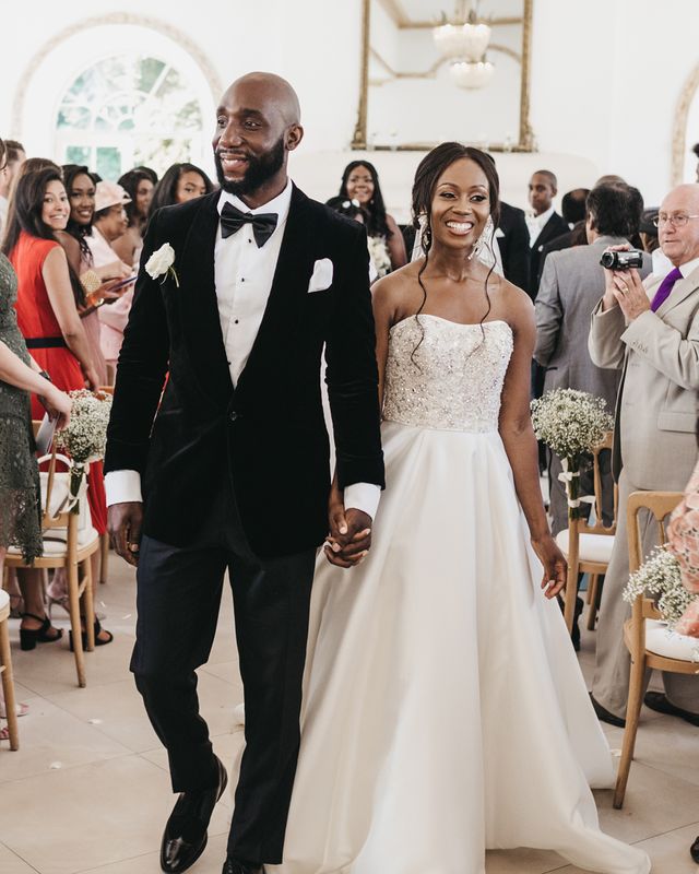 Oleg Cassini wedding dress