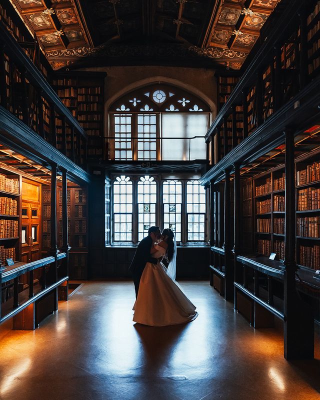 hannah-faaris-the-bodleian-library-wedding