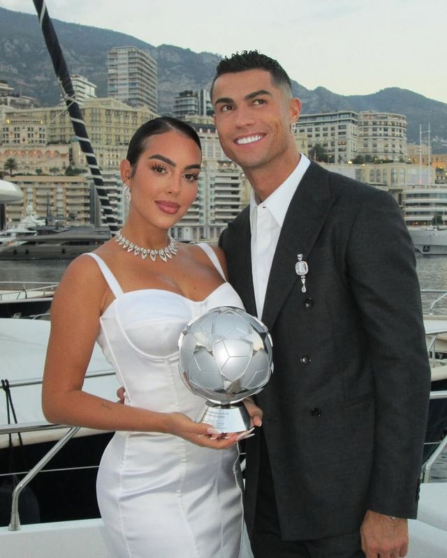 Cristiano-Ronaldo-Georgina-Rodriguez-Relationship-Timeline