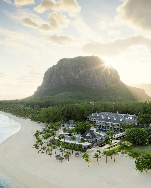 the-st-regis-le-morne-resort-mauritius