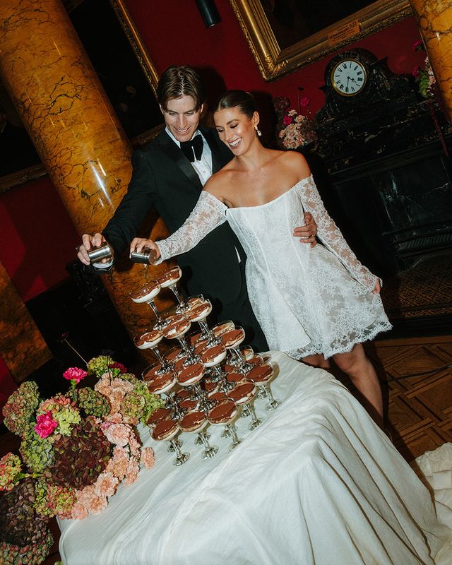 dark-academia-meets-modern-romance-editorial