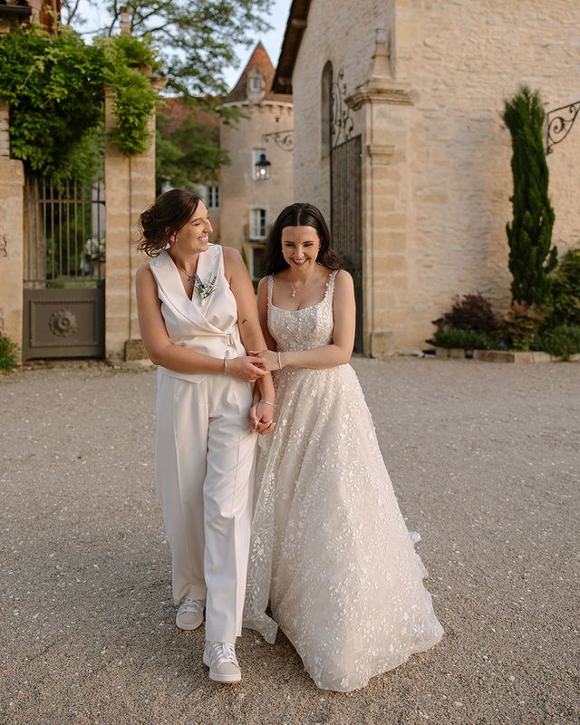 Sian & Amber at Domaine de Cazenac wedding