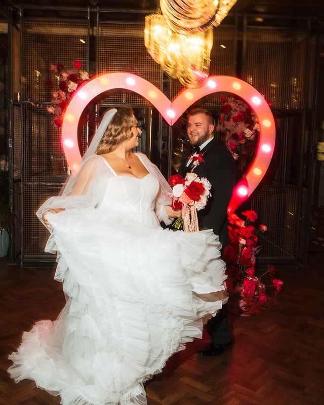 daisy james holmes mill vintage vegas wedding