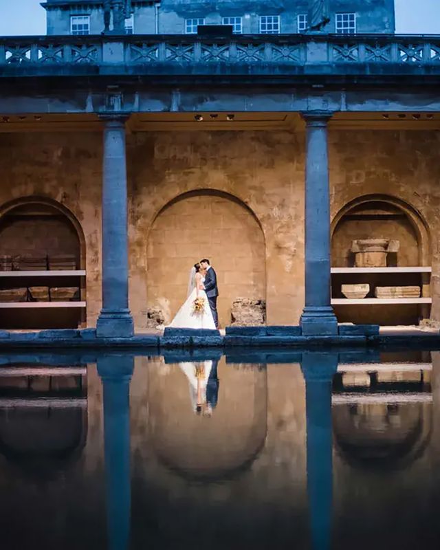 Wedding ceremony for couple at the Roman Baths and Pump Room Bath wedding venue 