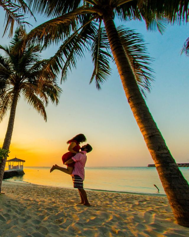 How To Honeymoon Like The Celebs