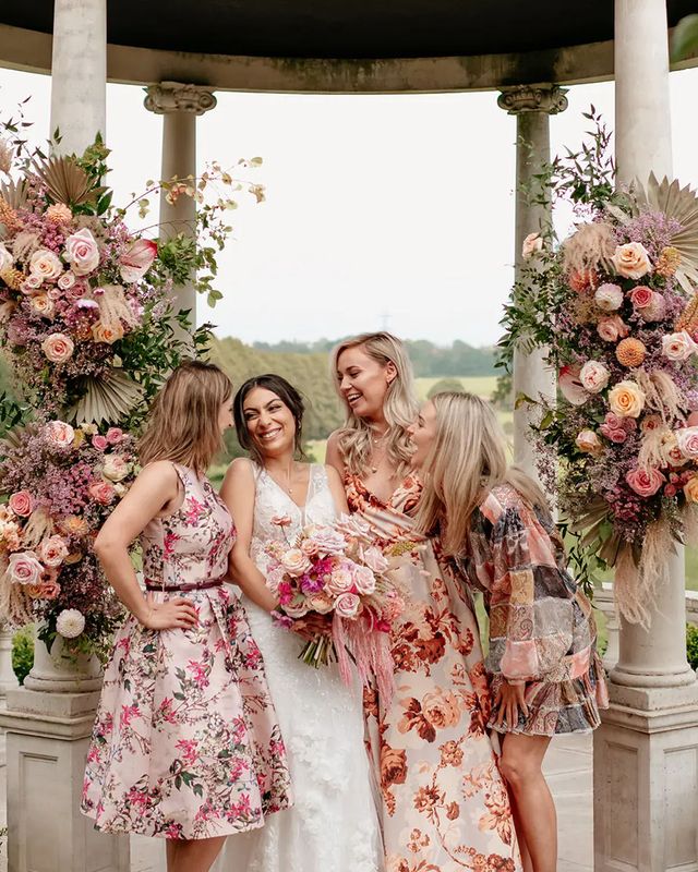 how-to-plan-a-dry-hire-wedding