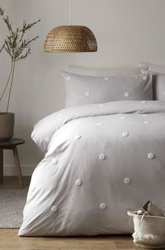 Bed linen for Prezola wedding gift list