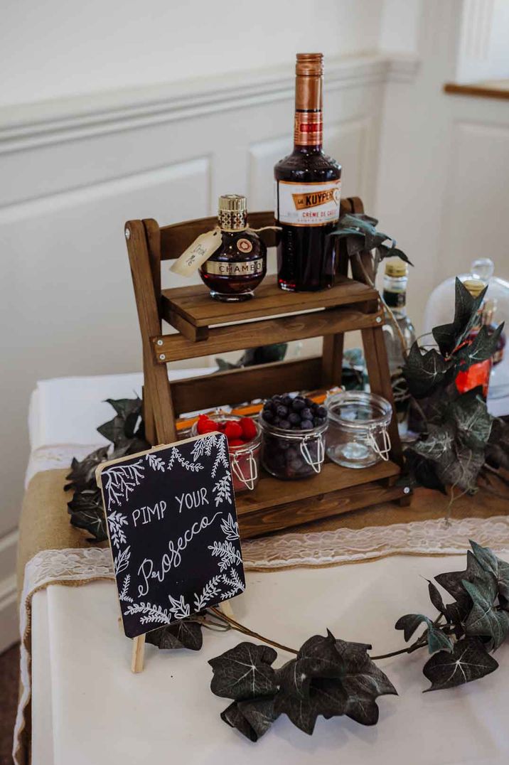 Pimp your Prosecco wedding station with foliage accessories, chalk board wedding sign and wooden stand 