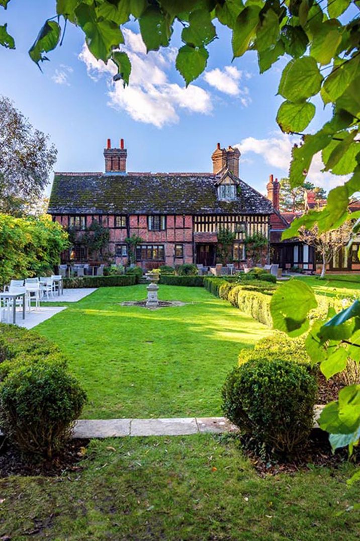 Luxe Langshott Manor country house wedding venue located in Surrey 