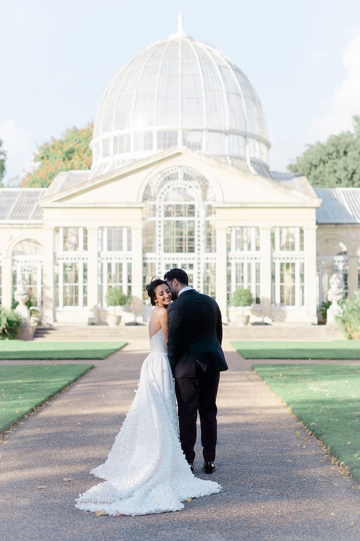 Syon Park 60k wedding with the bride and groom in classic black tie