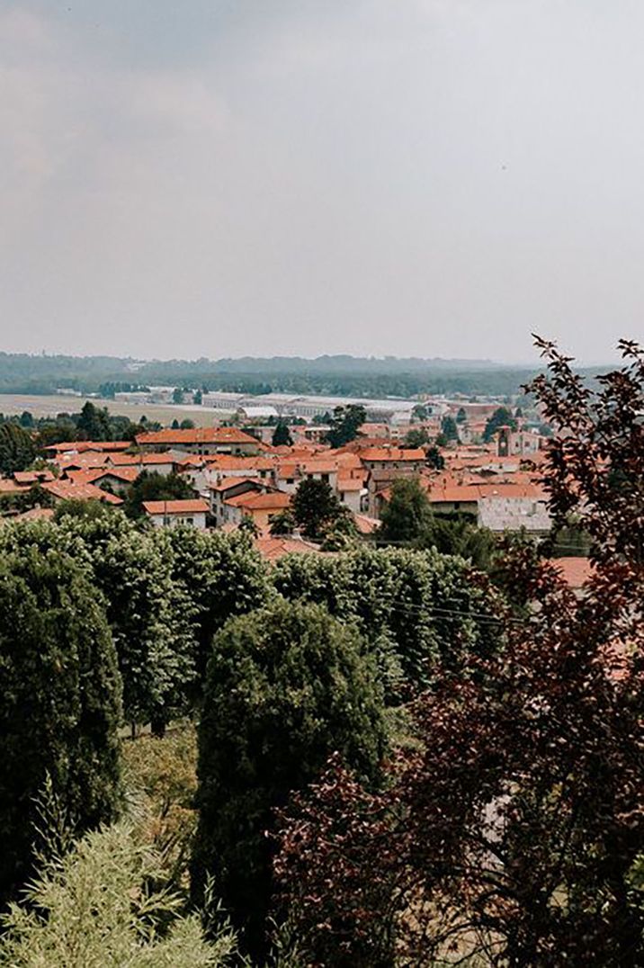 View of Italian landscape from wedding venue by Alberto Gobbato