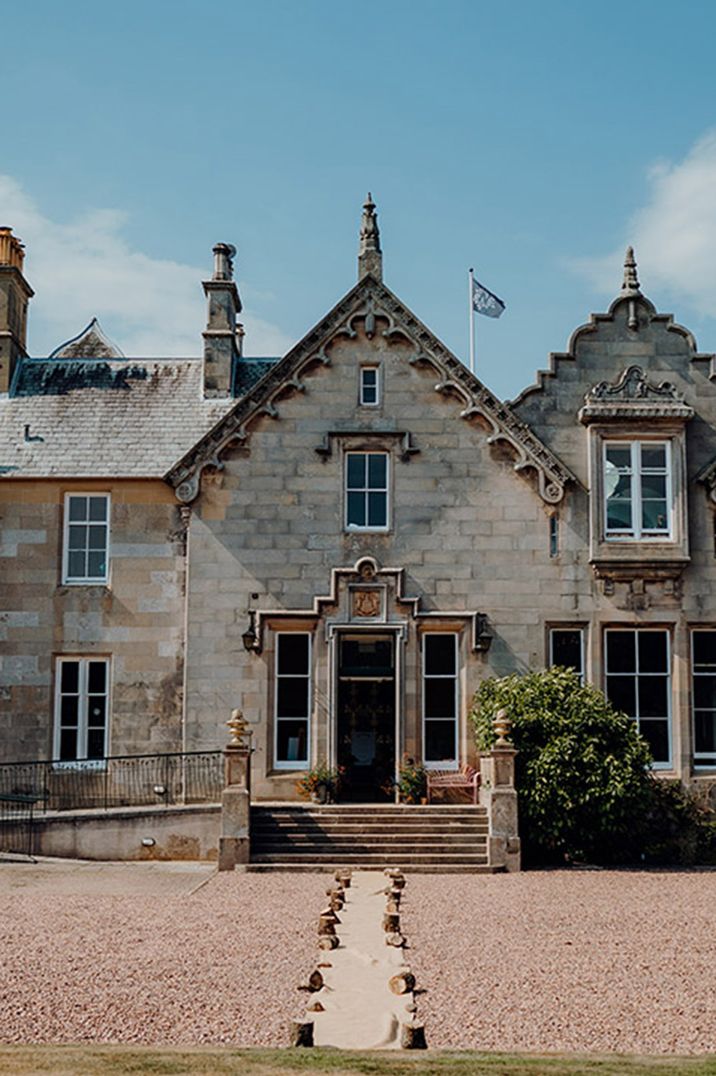 Classic country house wedding venue in Scotland 