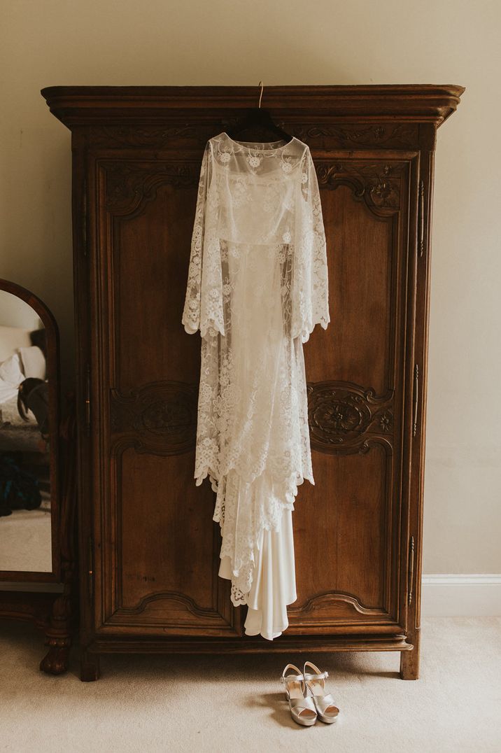 lace sleeve wedding dress Steph Newton Photography 1