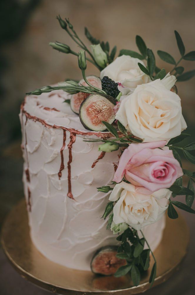 Pink buttercream wedding cake