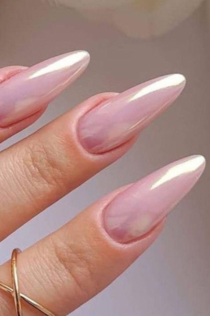 Almond shape wedding nails with pink chrome 