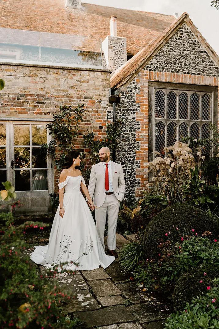 bride-and-groom-at-chapel-house-estate