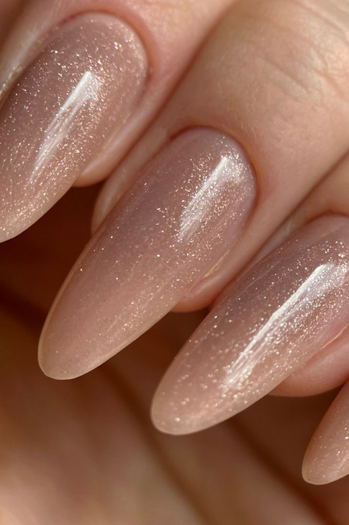 sparkly-mocha-mousse-wedding-nails