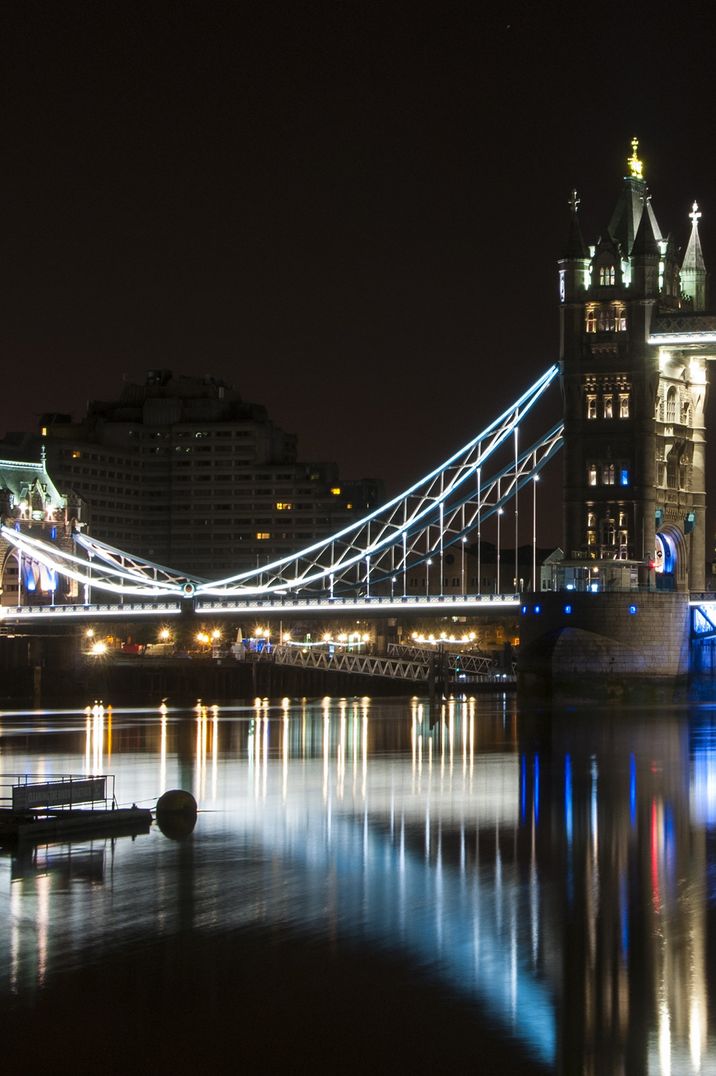 london-at-night