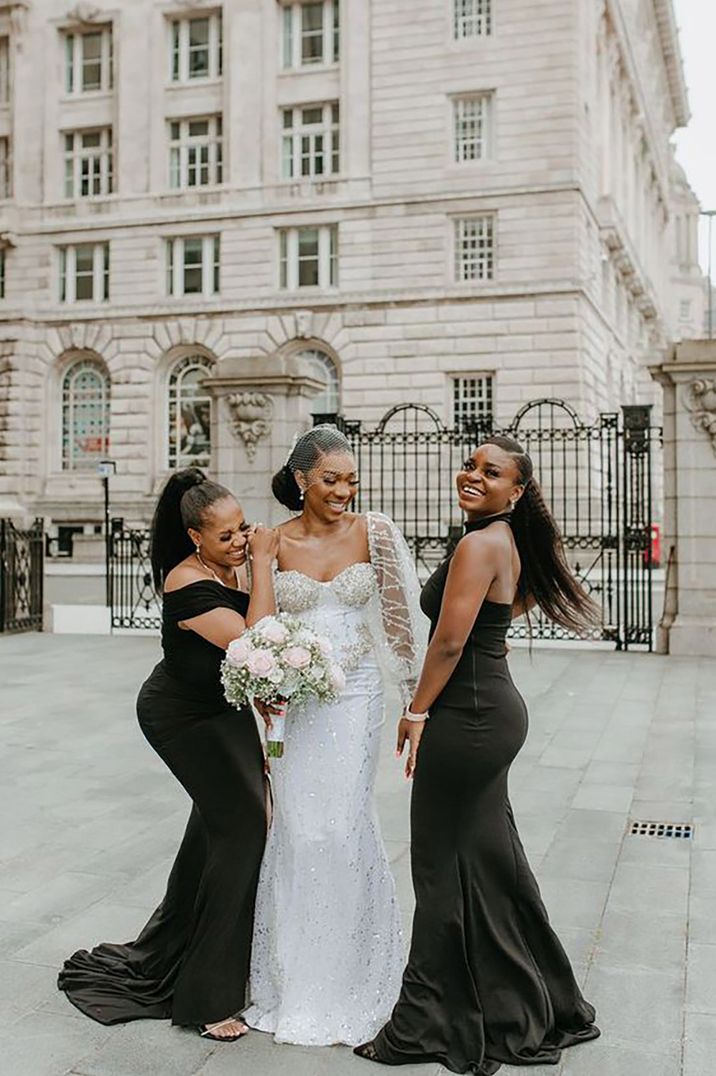 bridal-party-in-black-bridesmaid-dresses