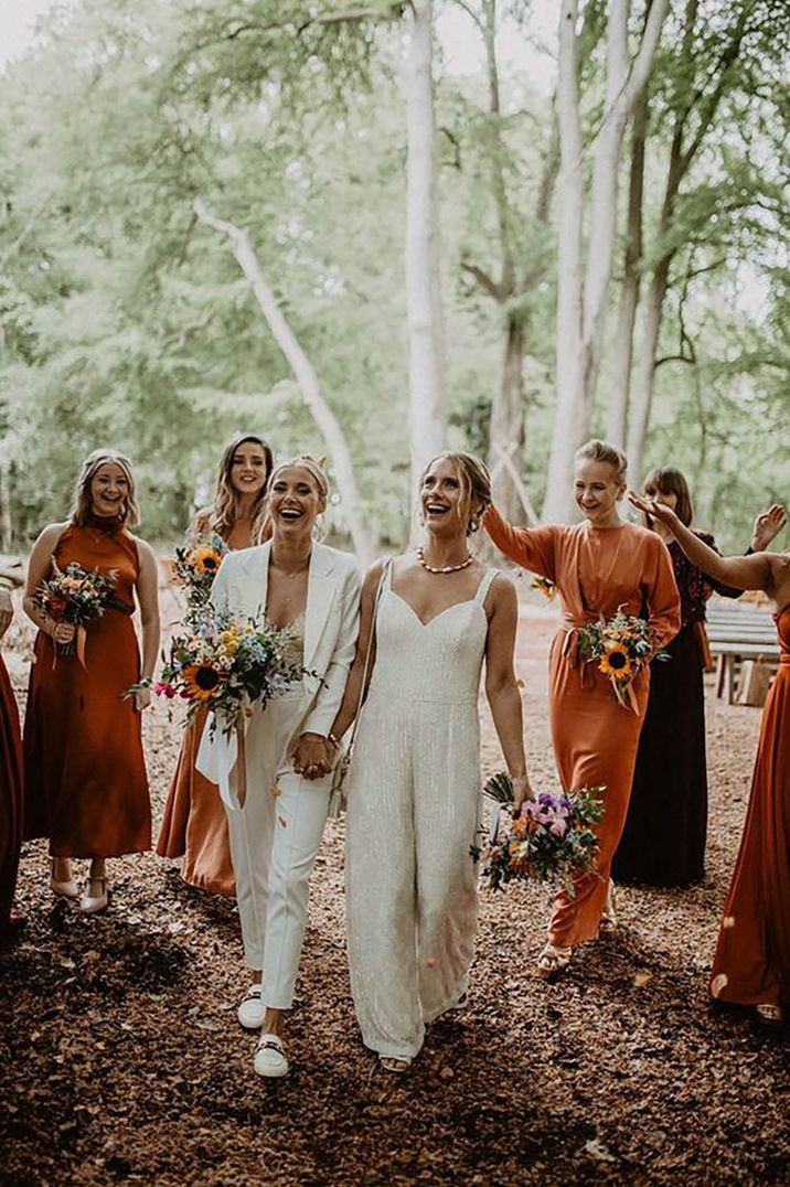 bridal-party-in-burnt-orange-bridesmaid-dresses