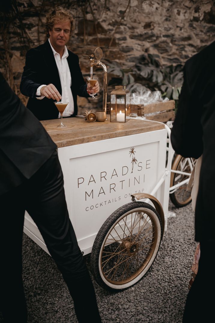 mobile-cocktail-cart-making-espresso-martinis