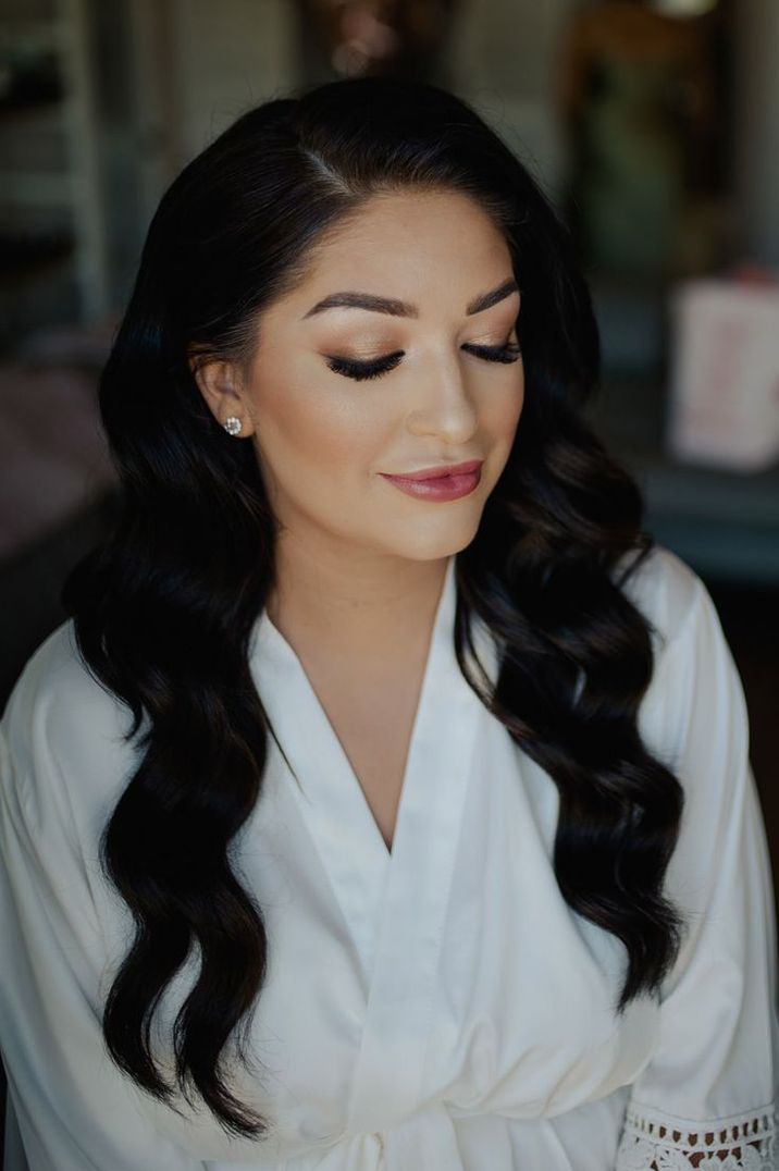 Flawless Wedding Makeup with fake lashes