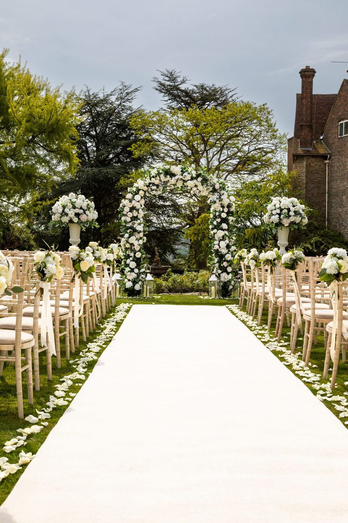 farnham-castle-white-flower-aisle-decorations