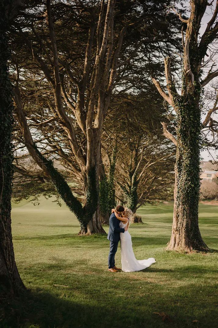 cornwall-wedding-venue-above-the-bay