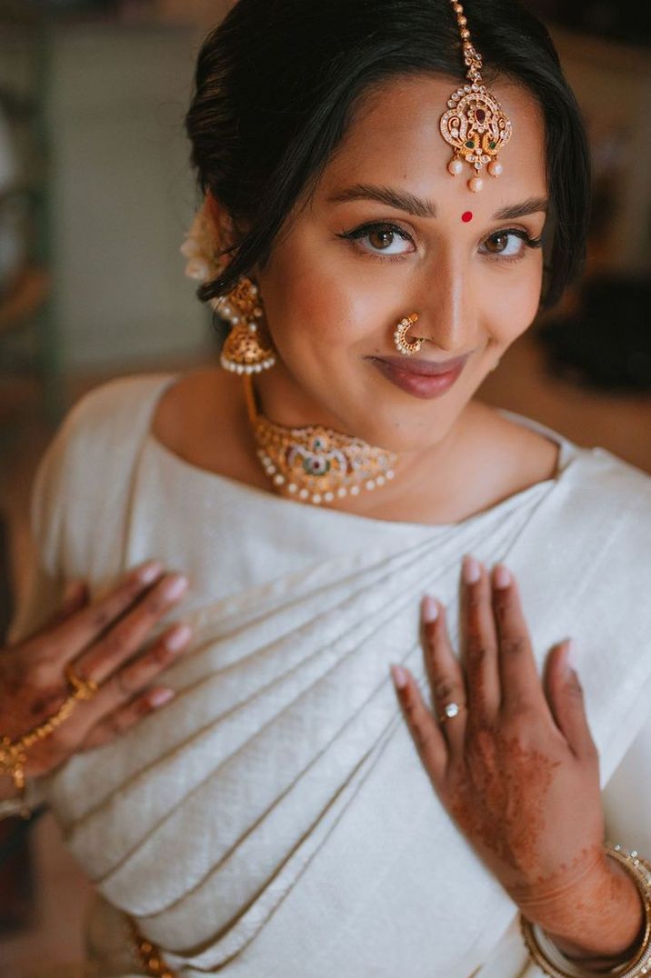 indian-bride-wearing-natural-skincare-like-makeup