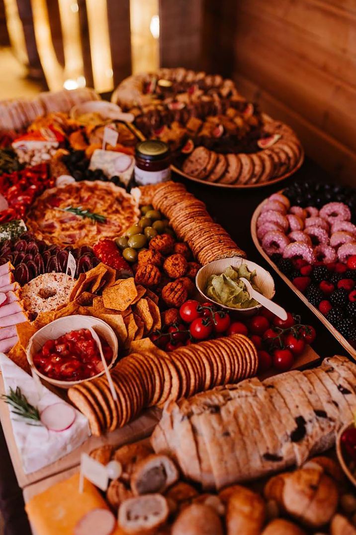 charcuterie-grazing-table-with-crackers