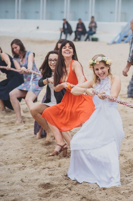 tug of war game for beach weddings