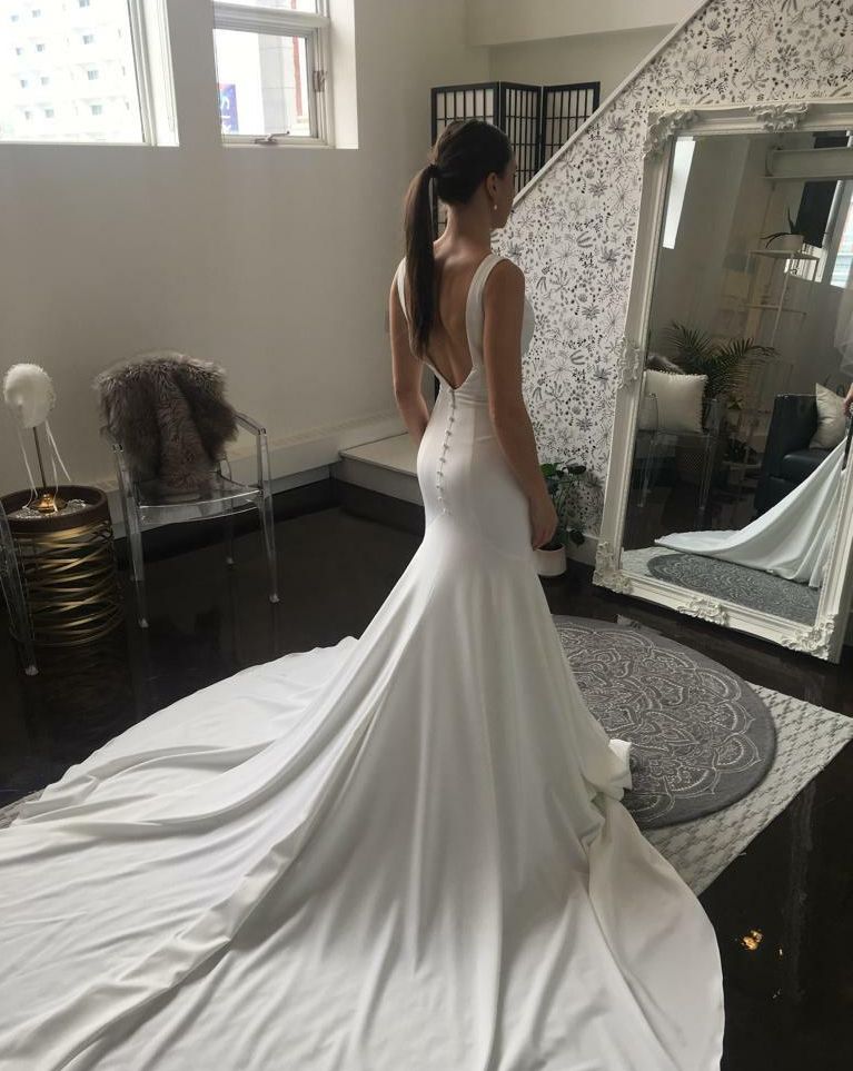 Size 10 sales wedding dress