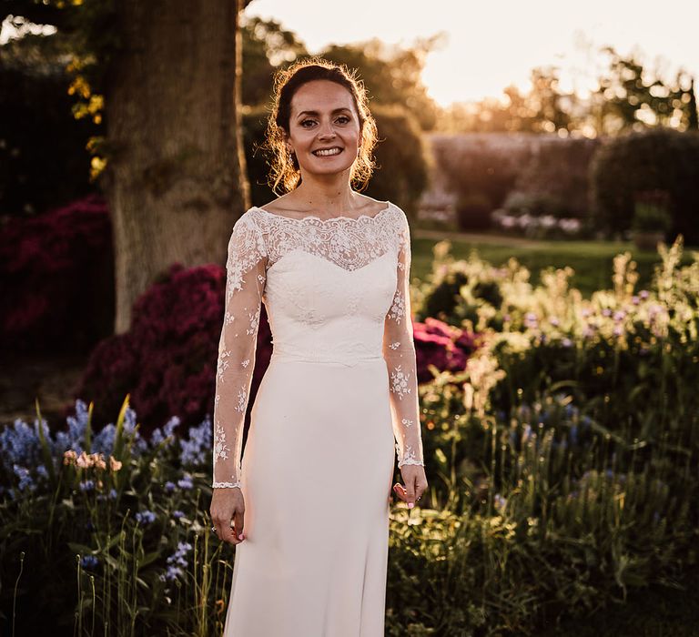 Simplistic lace wedding dress for classic wedding 