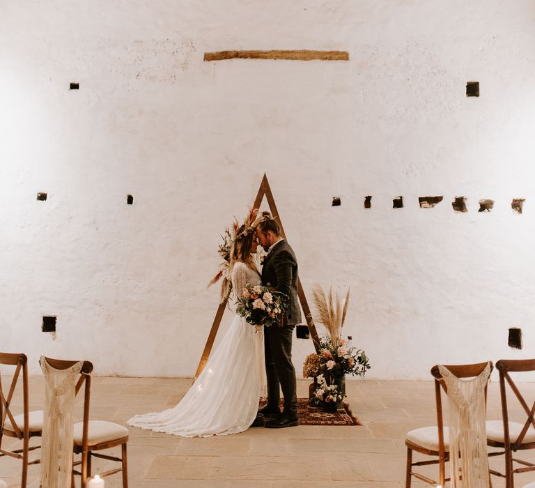 Boho wedding at rustic barn