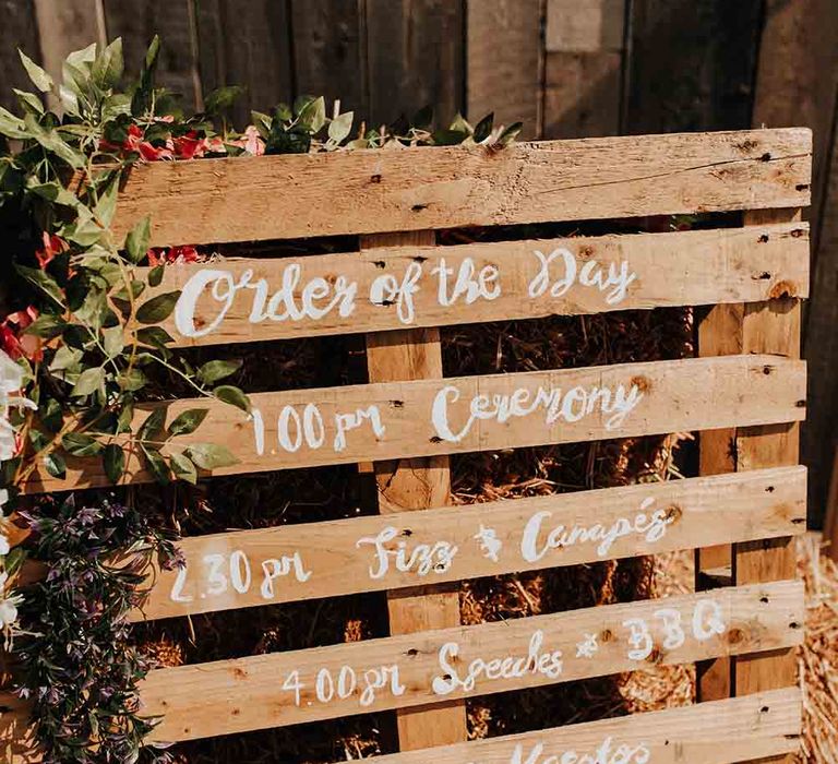 Wooden order of the day sign