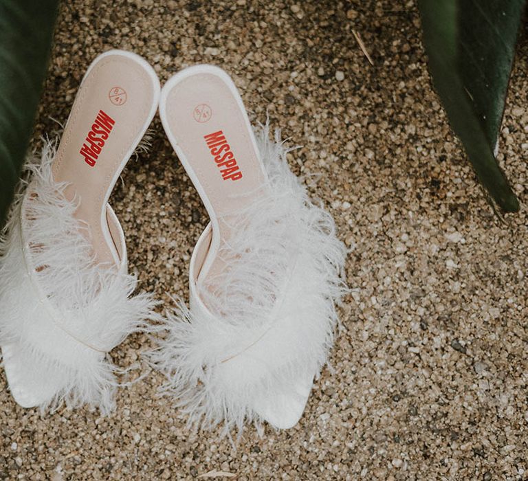 White feather wedding shoes from MissPap