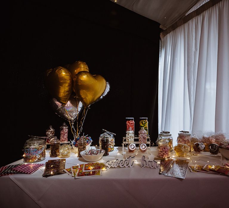 Sweet bar wedding dessert station for wedding guests 