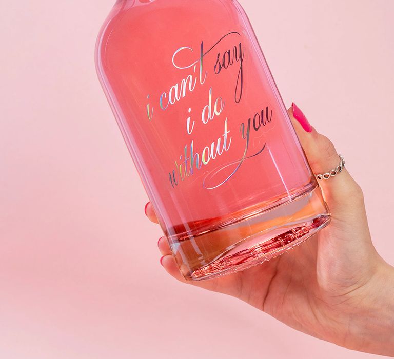 Bridesmaid proposal gin with berry-flavoured gin