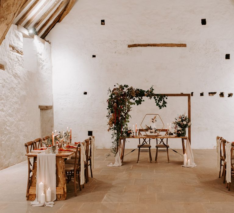 Rustic barn wedding with boho decor