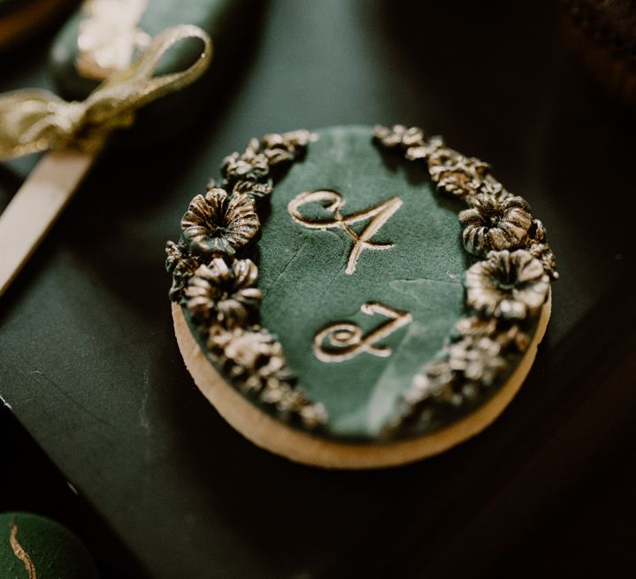 Green and gold anagram biscuit