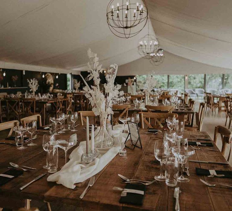 Pylewell Park wedding venue with rustic tables and dried flower decor