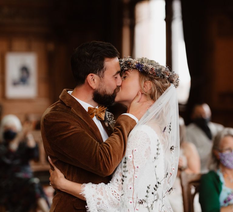 You may now kiss the bride wedding day moment at Chester Town Hall